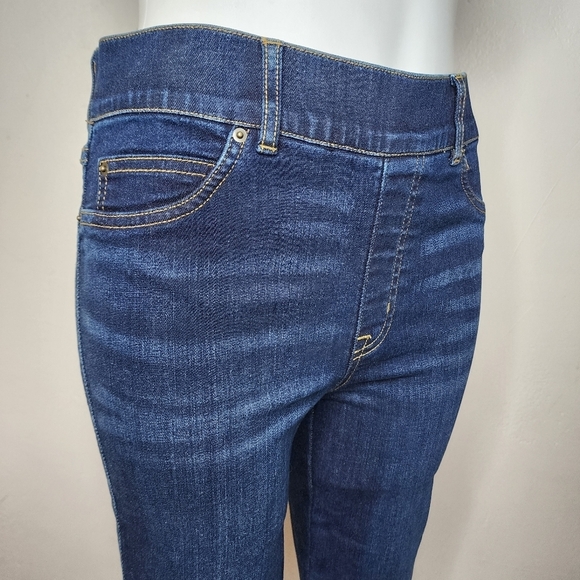 SPANX Spanxshape‎ Everywear Flare Jeans Authentic Blue Size Medium - Picture 9 of 12